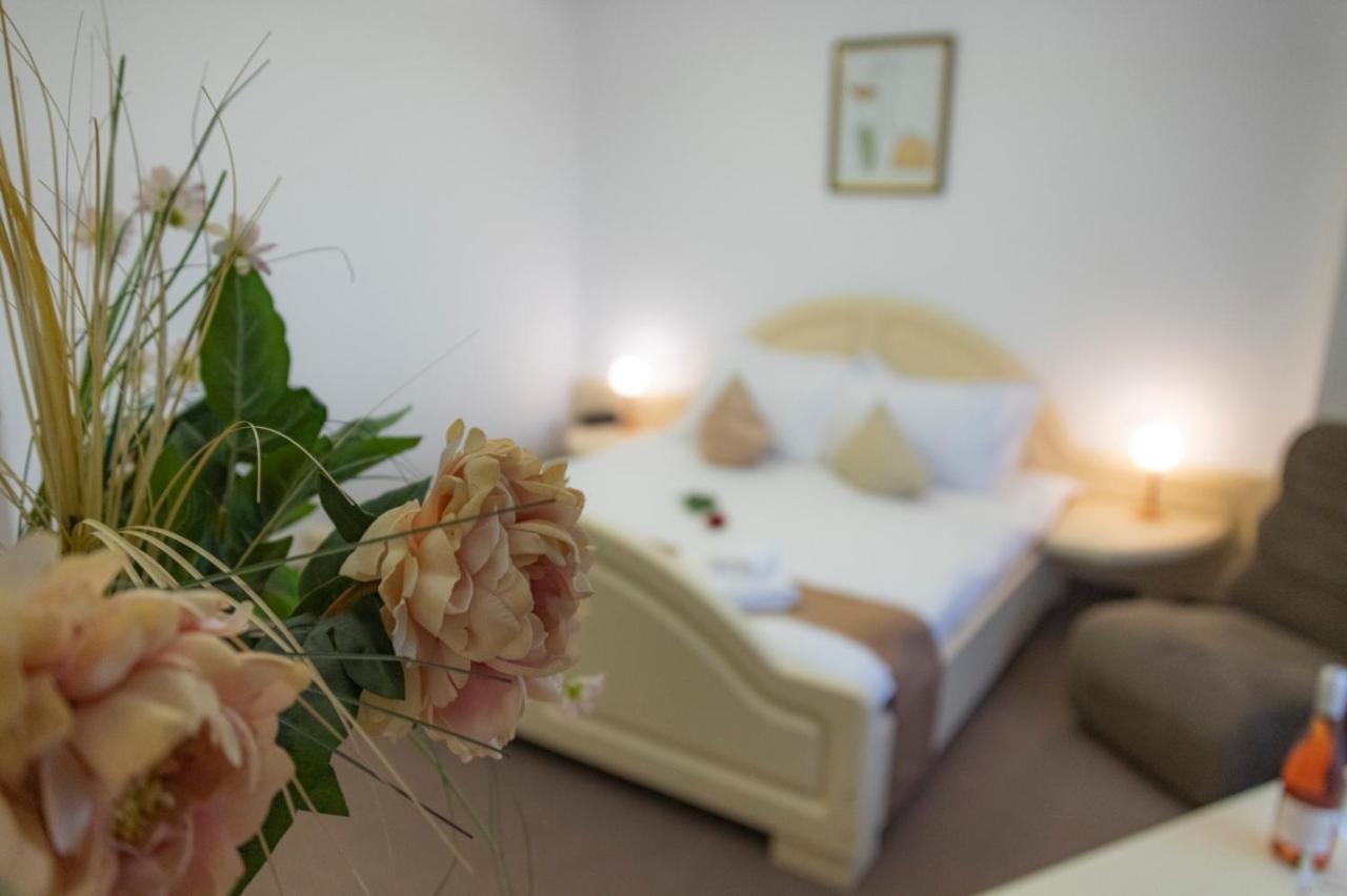 Hotel Randy Constanţa Buitenkant foto
