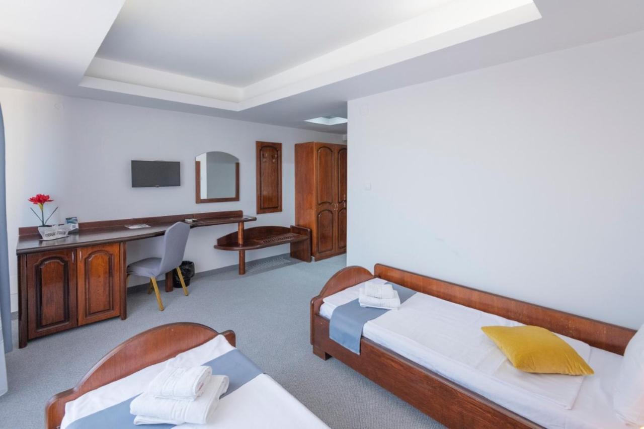Hotel Randy Constanţa Buitenkant foto